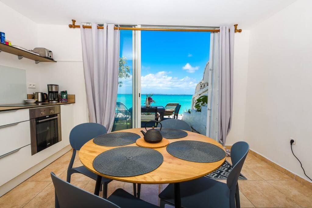 Watalibi - Beachfront Apartment Grand-Case Ngoại thất bức ảnh